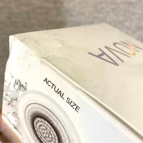 NOVA antimicrobial cleansing brush for face, NEW in box! - Picture 12 of 13